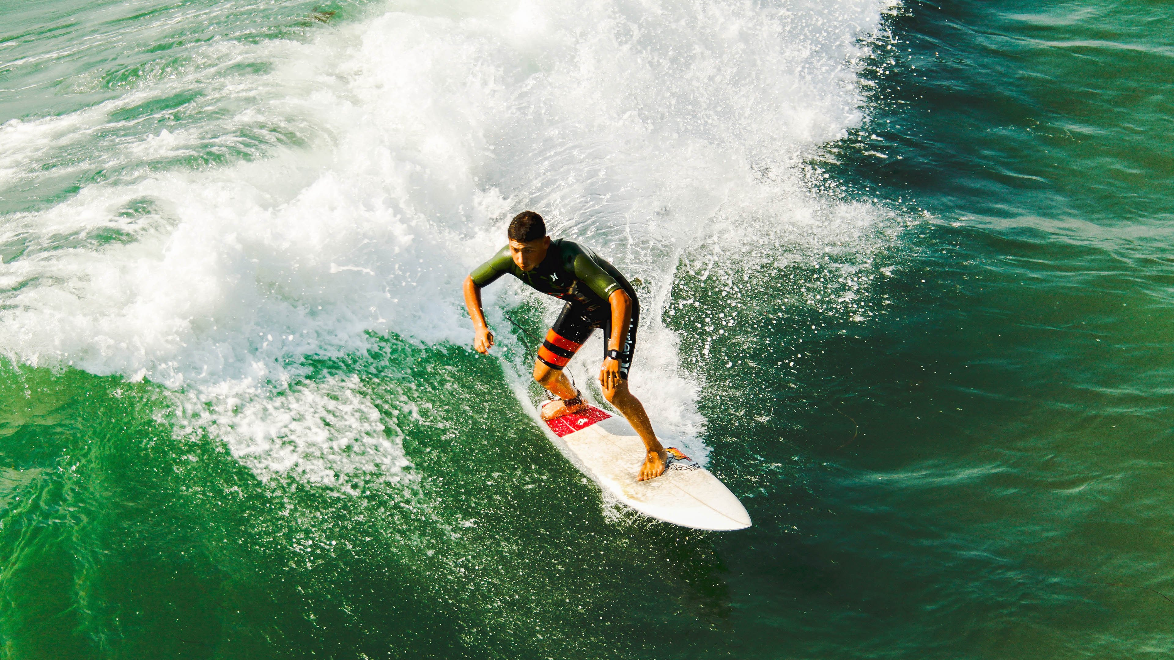 英超“金靴”持续火热，射手榜竞争激烈，英超金靴排名